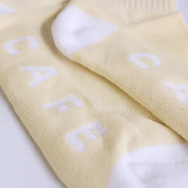 Skateboard Cafe Stripe Socks - Cream